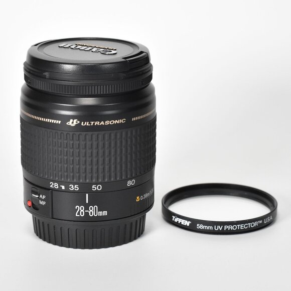 Canon EF 28-80mm f/3.5-5.6 IV USM Telephoto Zoom Lens w/UV Filter MINT - Picture 1 of 9